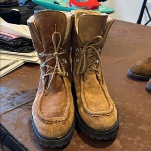Suede Lace-Up Boots with shearling inside boot excellent condition